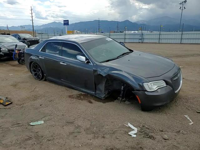 2017 Chrysler 300C Platinum VIN: 2C3CCAPG2HH661764 Lot: 65629675