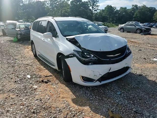 2018 Chrysler Pacifica Touring L VIN: 2C4RC1BG7JR275192 Lot: 66037715