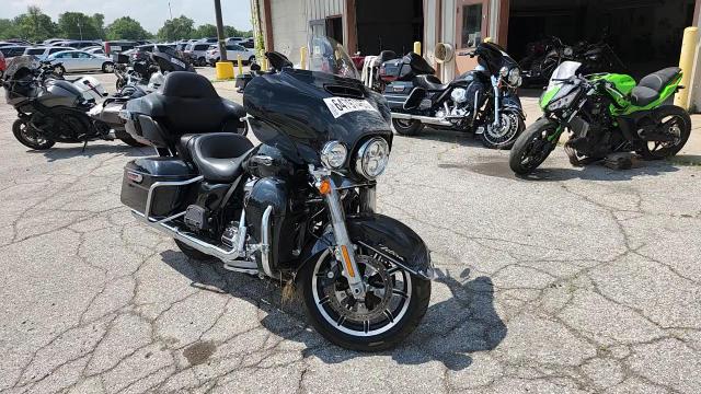 2018 Harley-Davidson Flhtcu Ultra Classic Electra Glide VIN: 1HD1FCC13JB640376 Lot: 64797465