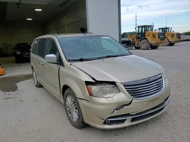 2011 Chrysler Town & Country Limited VIN: 2A4RR6DG5BR797663 Lot: 64127855
