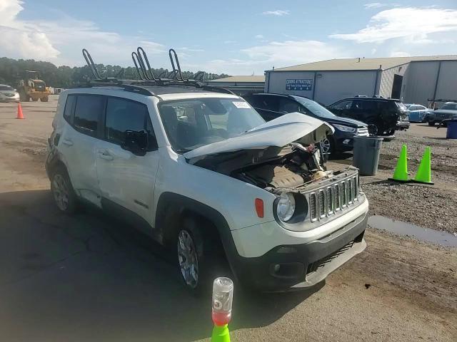 2016 Jeep Renegade Latitude VIN: ZACCJBBT1GPD83612 Lot: 63926535