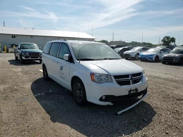 2017 Dodge Grand Caravan Sxt VIN: 2C4RDGCG6HR714603 Lot: 64985575