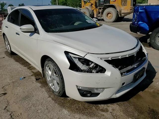 2015 Nissan Altima 2.5 VIN: 1N4AL3AP3FC255683 Lot: 61987235