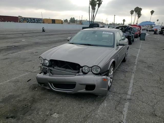 2008 Jaguar Xj8 VIN: SAJWA71B98SH28226 Lot: 63563805