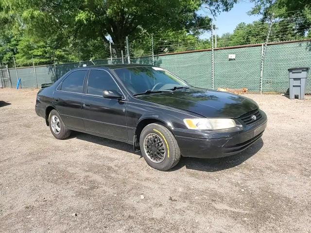 1999 Toyota Camry Ce VIN: 4T1BG22K0XU509485 Lot: 64035875