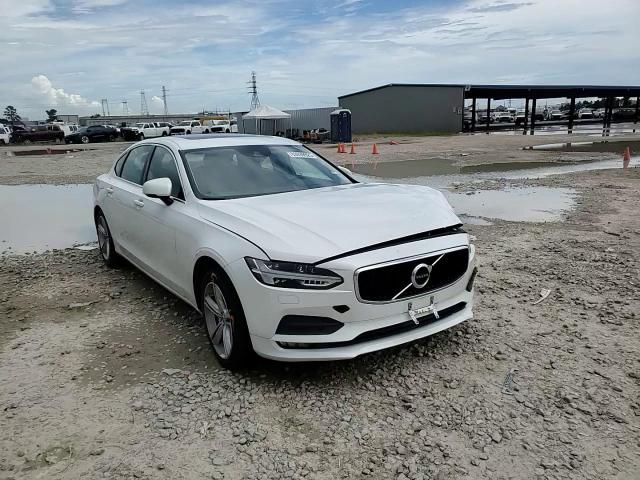 2018 Volvo S90 T5 Momentum VIN: LVY982AK4JP021480 Lot: 63939925