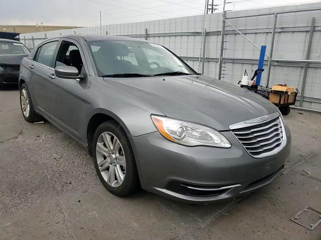 2011 Chrysler 200 Touring VIN: 1C3BC1FB6BN612406 Lot: 64454475