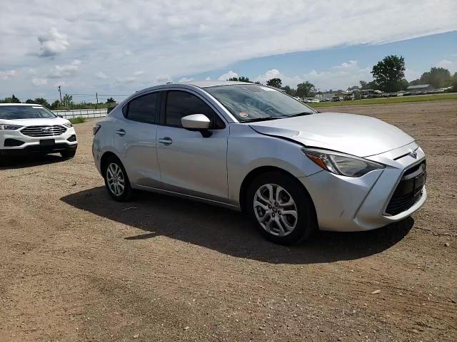 2017 Toyota Yaris Ia VIN: 3MYDLBYV2HY166107 Lot: 64328155