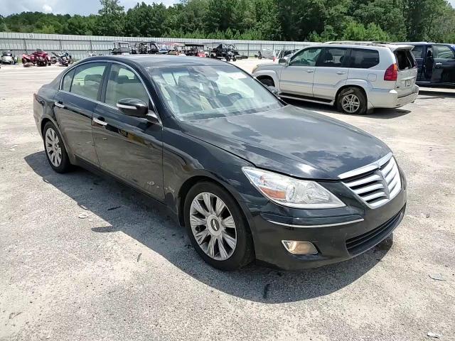 2009 Hyundai Genesis 3.8L VIN: KMHGC46E79U021574 Lot: 65785335