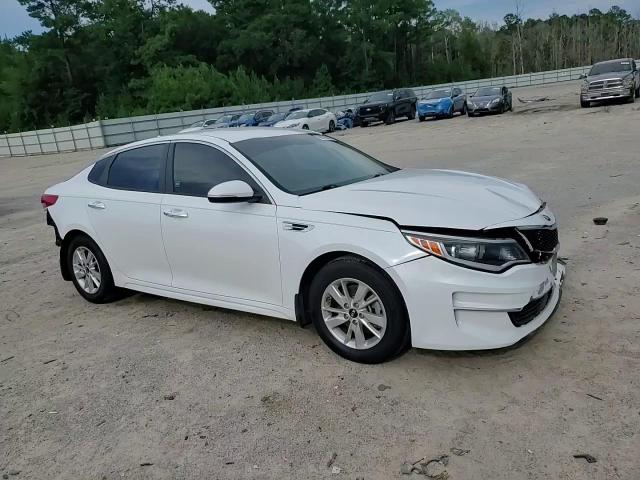 2017 Kia Optima Lx VIN: 5XXGT4L39HG126399 Lot: 66725575