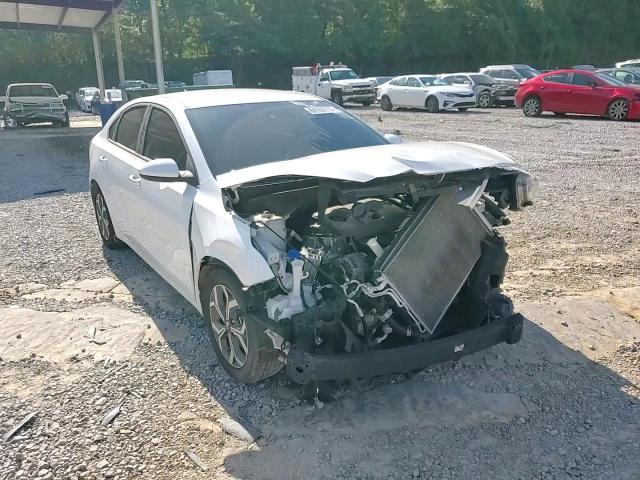 2021 Kia Forte Fe VIN: 3KPF24AD5ME382648 Lot: 64165115