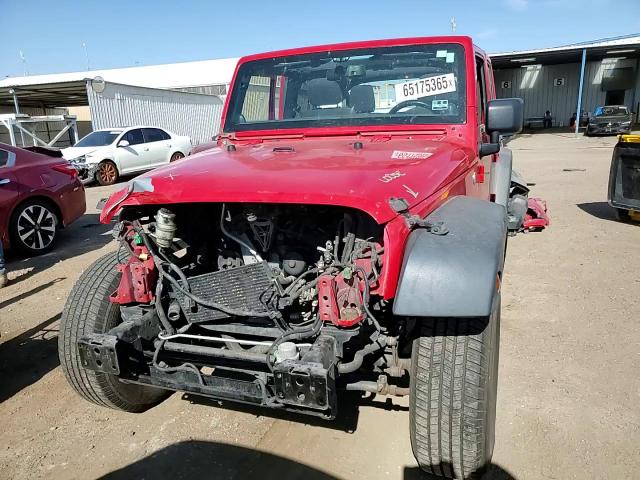 2014 Jeep Wrangler Unlimited Sport VIN: 1C4BJWDG2EL145417 Lot: 65175365