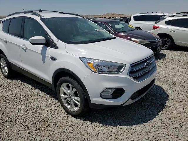 2018 Ford Escape Se VIN: 1FMCU9GD1JUB23293 Lot: 65279045