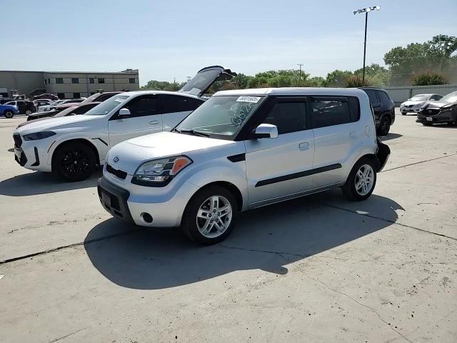 2010 Kia Soul + VIN: KNDJT2A23A7166075 Lot: 66815605