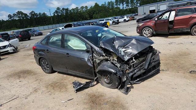 2016 Ford Focus S VIN: 1FADP3E22GL374097 Lot: 65314895