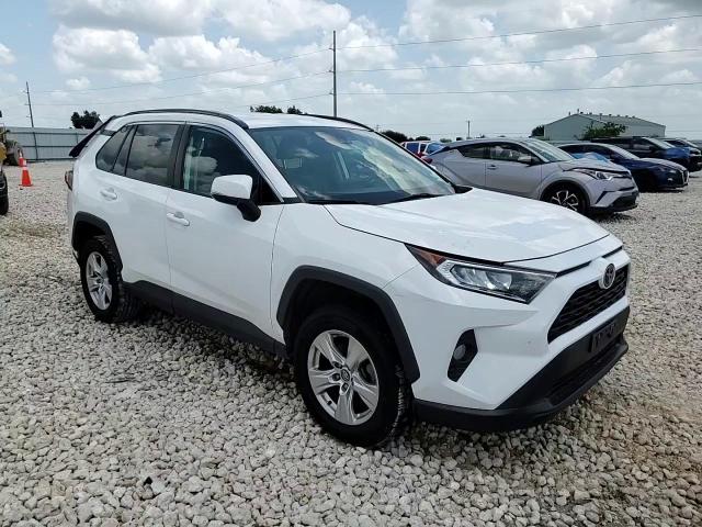 2020 Toyota Rav4 Xle VIN: 2T3W1RFV3LC046406 Lot: 63060995