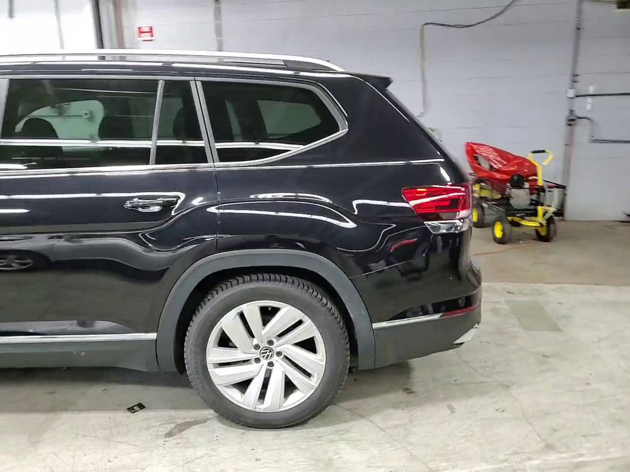 Фото: 1V2BR2CA8MC544215