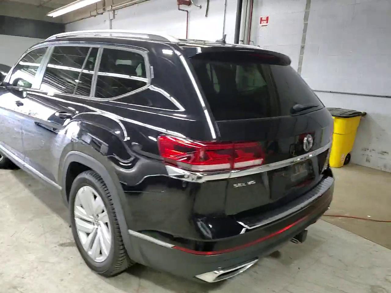 Фото: 1V2BR2CA8MC544215