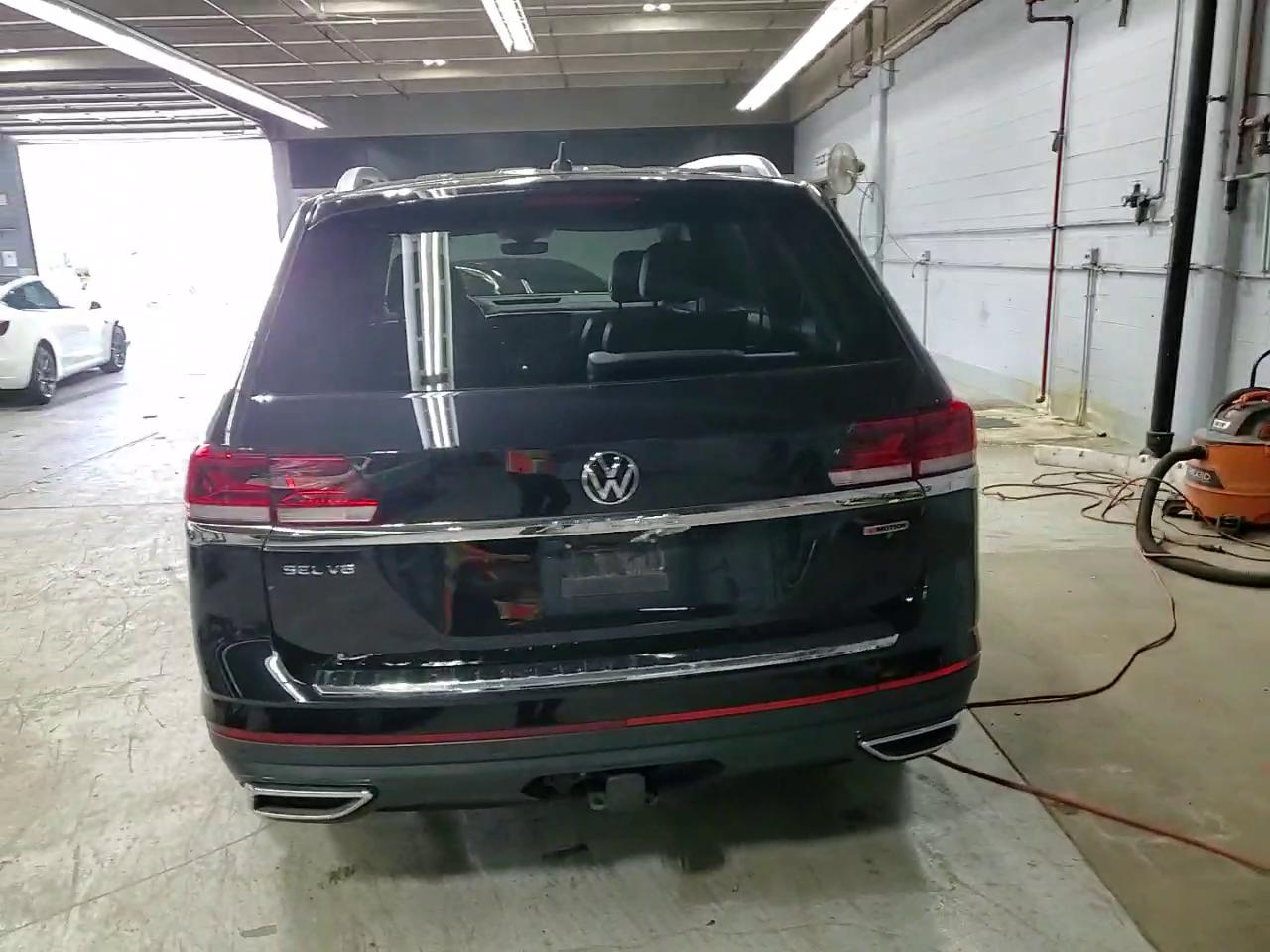 Фото: 1V2BR2CA8MC544215