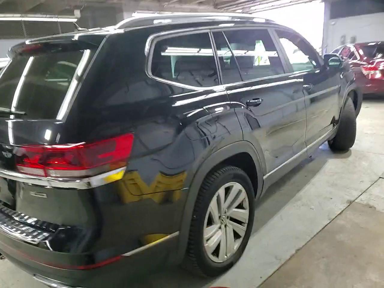 Фото: 1V2BR2CA8MC544215