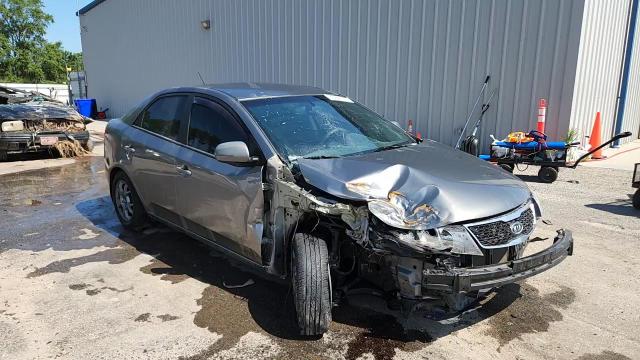 2012 Kia Forte Ex VIN: KNAFU4A28C5614790 Lot: 65382135