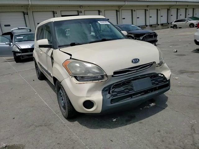 2012 Kia Soul VIN: KNDJT2A5XC7470744 Lot: 66683955