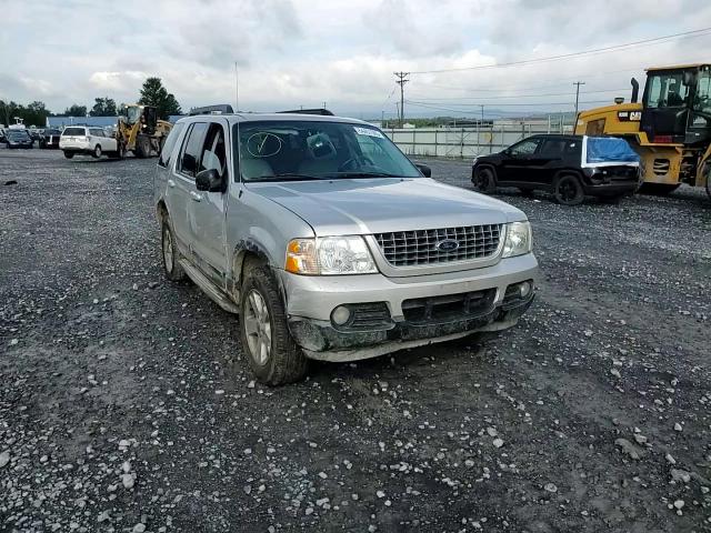 2005 Ford Explorer Xlt VIN: 1FMZU73K05ZA06915 Lot: 64457595