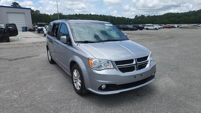 2018 Dodge Grand Caravan Sxt VIN: 2C4RDGCG8JR208518 Lot: 64384835