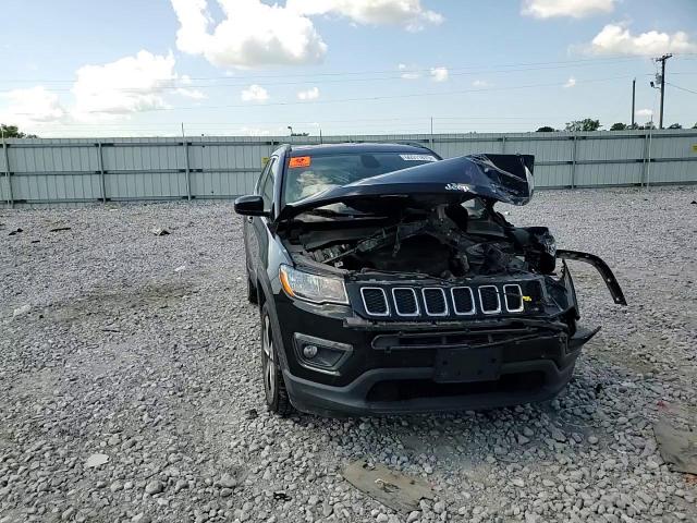 2018 Jeep Compass Latitude VIN: 3C4NJDBB2JT115986 Lot: 66511875