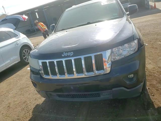 2011 Jeep Grand Cherokee Laredo VIN: 1J4RR4GG6BC656755 Lot: 65565695