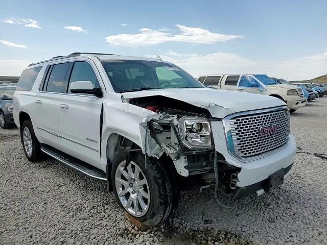 2017 GMC Yukon Xl Denali VIN: 1GKS2HKJ2HR217391 Lot: 62913575