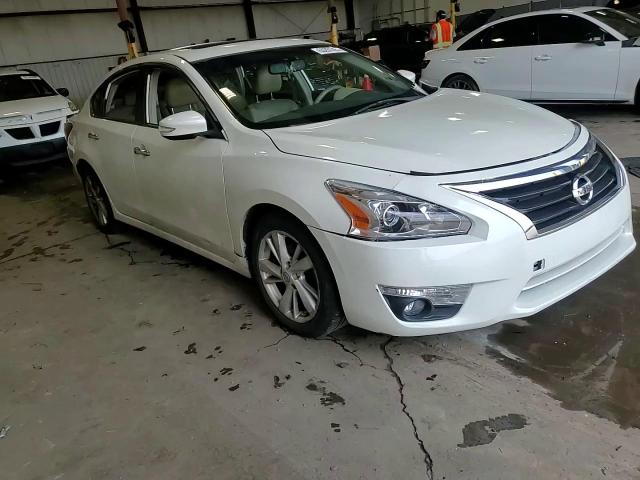 2013 Nissan Altima 2.5 VIN: 1N4AL3AP1DC182035 Lot: 65201485