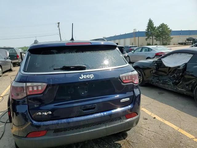 2018 Jeep Compass Latitude VIN: 3C4NJDBB9JT262032 Lot: 64492395