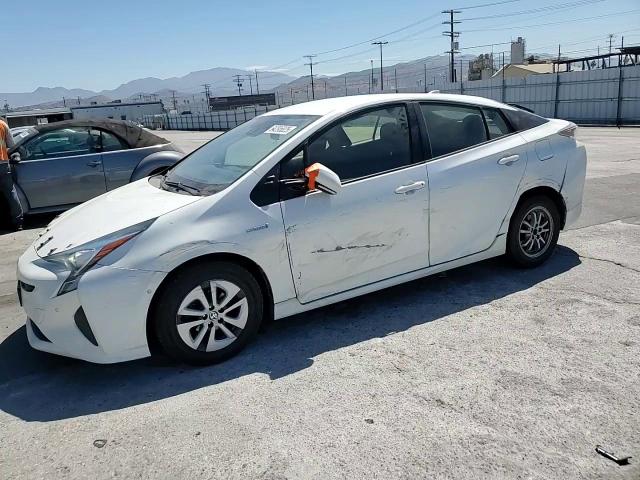 2018 Toyota Prius VIN: JTDKBRFU8J3059671 Lot: 64295825