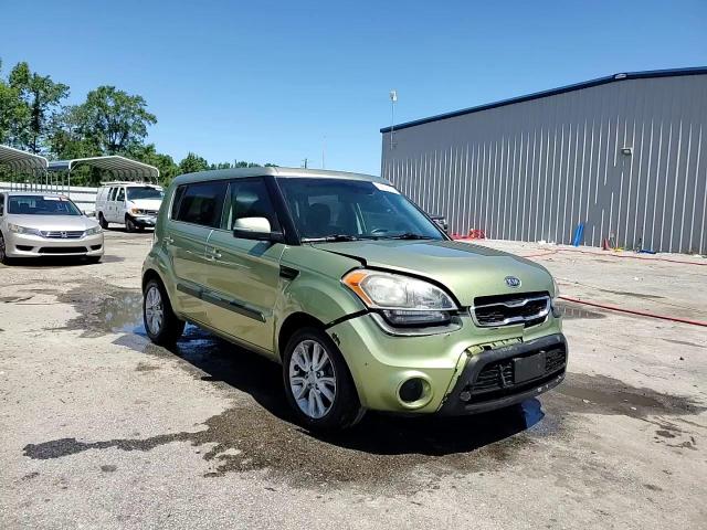 2012 Kia Soul + VIN: KNDJT2A69C7465558 Lot: 66521195