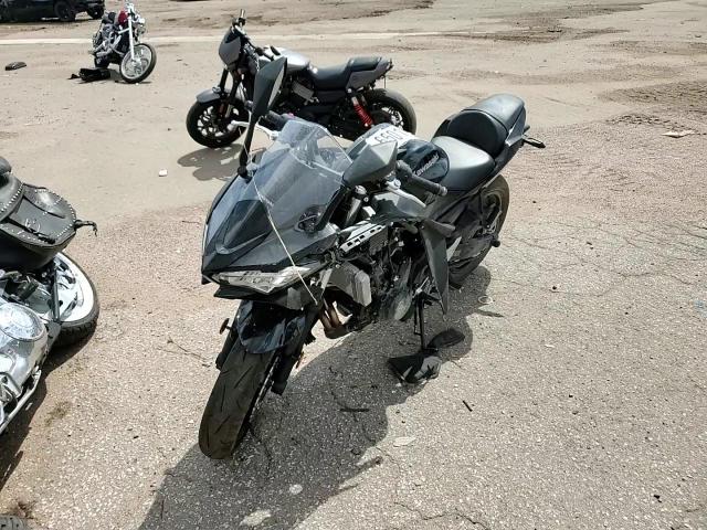 2025 Kawasaki Ex650 R VIN: ML5EXER1XSDAF8700 Lot: 66011685