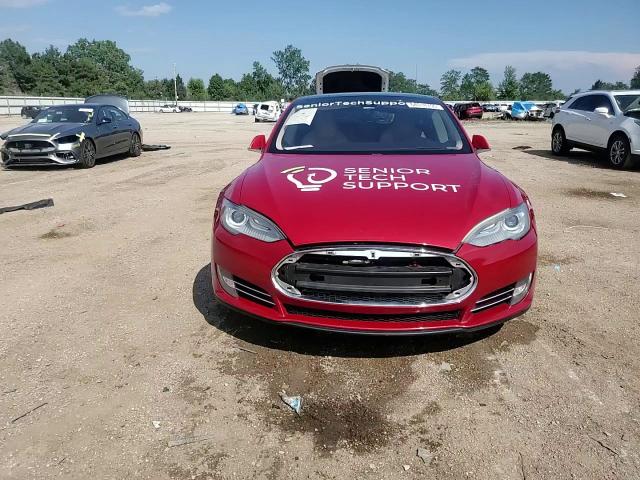 2013 Tesla Model S VIN: 5YJSA1DP1DFP13533 Lot: 64018795