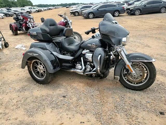2022 Harley-Davidson Flhtcutg VIN: 1HD1MAF17NB855058 Lot: 64656855