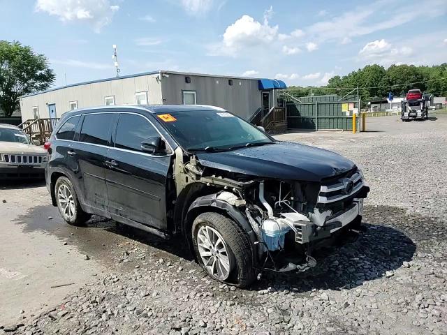 2019 Toyota Highlander Se VIN: 5TDJZRFH5KS707221 Lot: 64018625