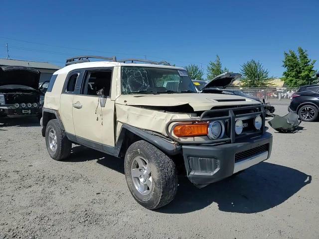 2008 Toyota Fj Cruiser VIN: JTEBU11F18K011977 Lot: 63706215