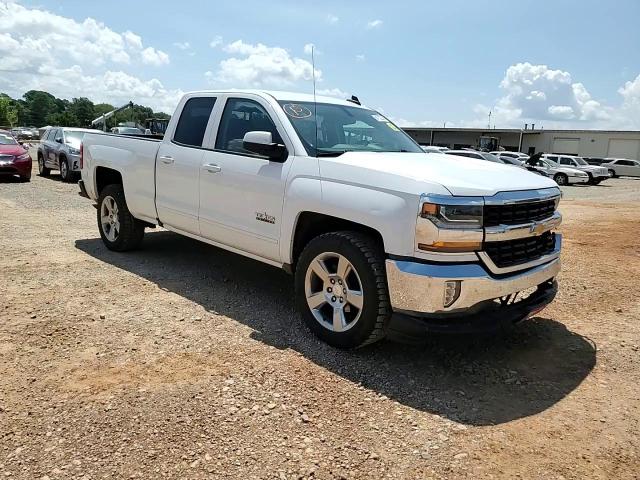 2018 Chevrolet Silverado C1500 Lt VIN: 1GCRCREC7JZ121580 Lot: 64732265