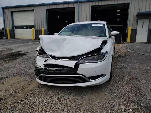 2015 Chrysler 200 Limited VIN: 1C3CCCABXFN552319 Lot: 64092575
