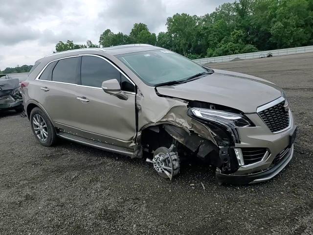2022 Cadillac Xt5 Premium Luxury VIN: 1GYKNDRS5NZ181552 Lot: 64314035