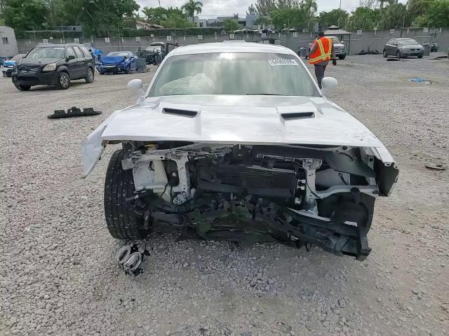 2015 Dodge Challenger Sxt VIN: 2C3CDZAG8FH865003 Lot: 64969395