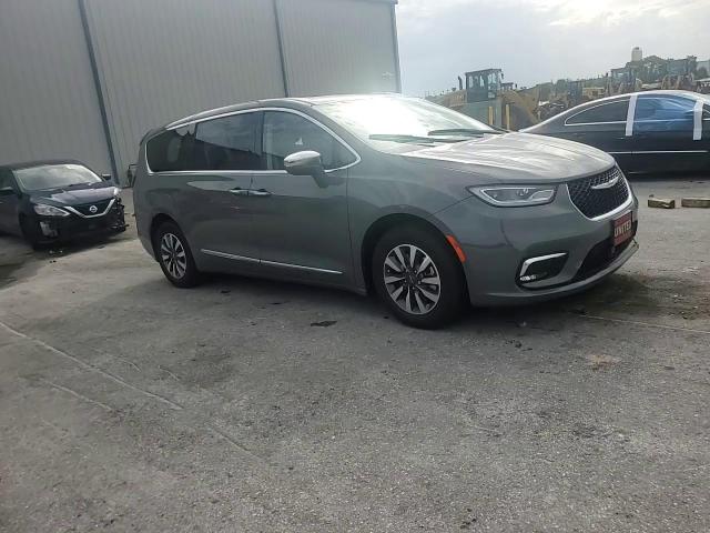 2022 Chrysler Pacifica Hybrid Limited VIN: 2C4RC1S70NR100871 Lot: 64472325