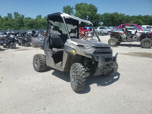 2018 Polaris Ranger Xp 1000 Eps VIN: 4XARRE992J8046905 Lot: 65805025