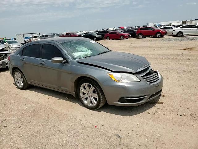 2012 Chrysler 200 Lx VIN: 1C3CCBABXCN318266 Lot: 64618215