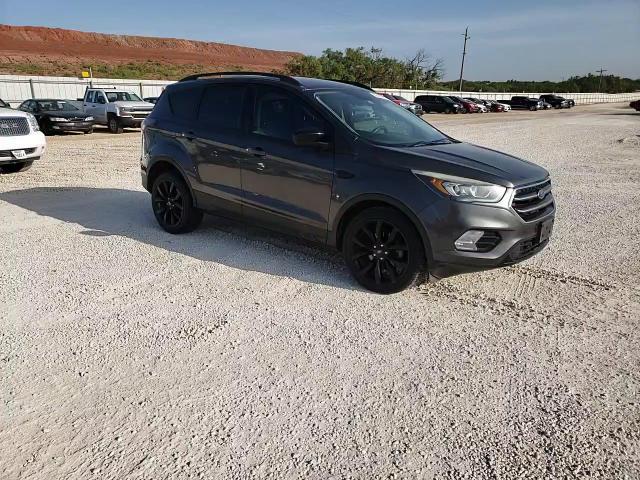 2017 Ford Escape Se VIN: 1FMCU0GD3HUB42983 Lot: 65188295