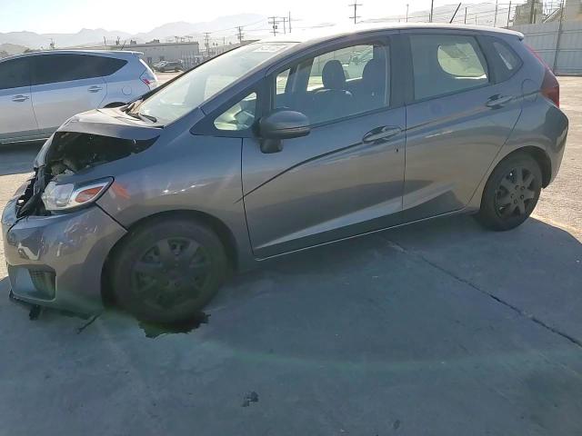 2017 Honda Fit Lx VIN: JHMGK5H51HS003980 Lot: 64253705