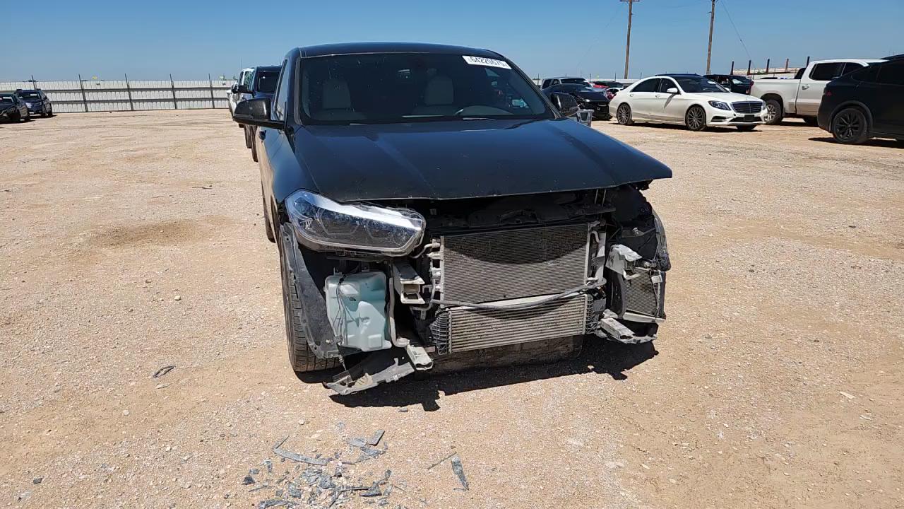 Фото: WBXYJ5C34JEB19487